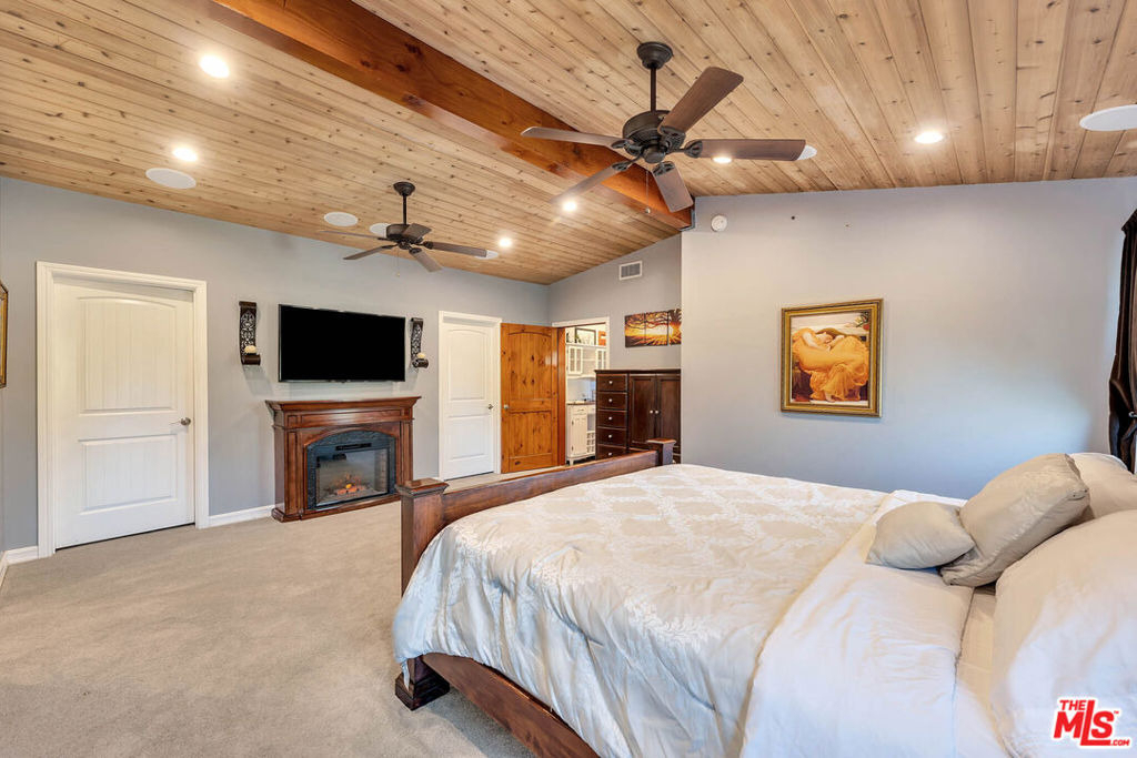 21832 Canon Drive - Photo 44