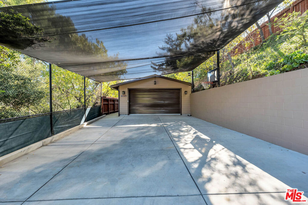21832 Canon Drive - Photo 10
