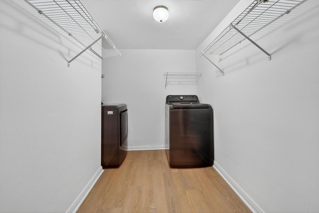 6 Concourse Drive - Photo 12