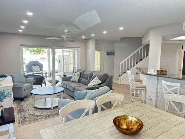 237 Seabreeze Circle - Photo 4