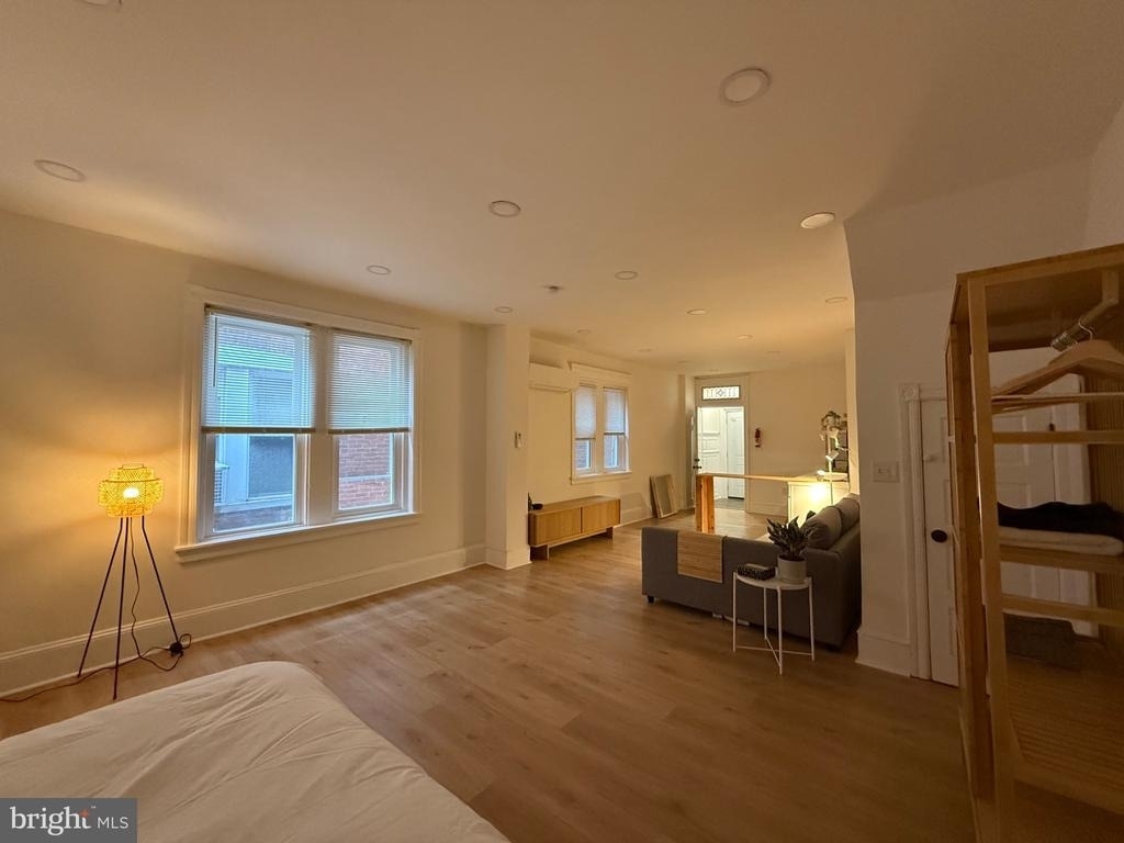 114 S 58th Street - Photo 7