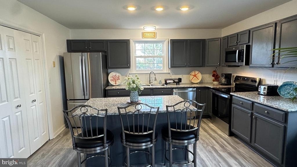 1546 Savannah Road - Photo 10