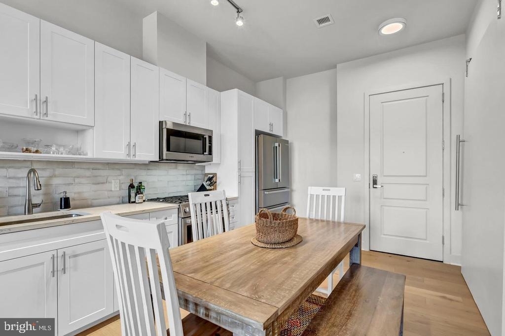 6803 Cameron Drive Nw - Photo 17