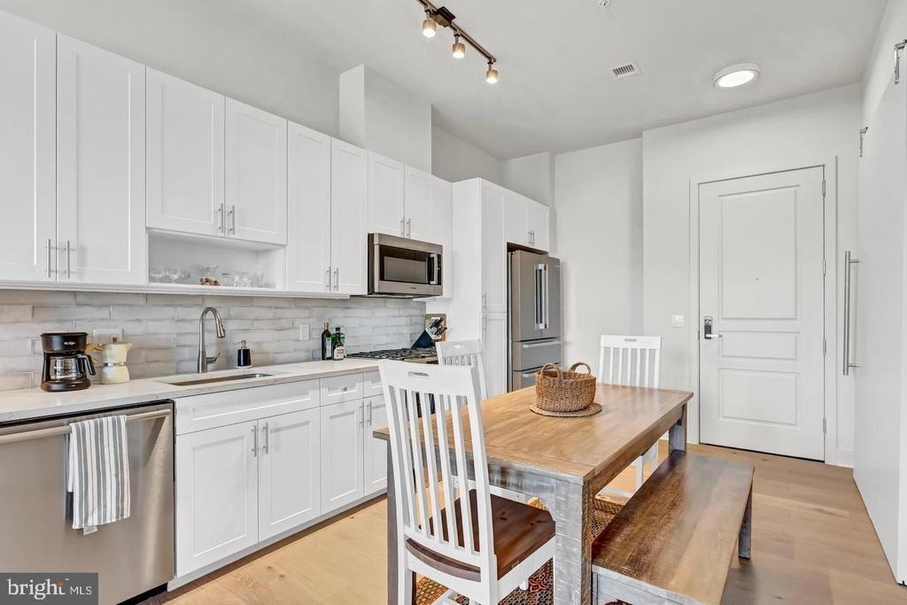 6803 Cameron Drive Nw - Photo 14