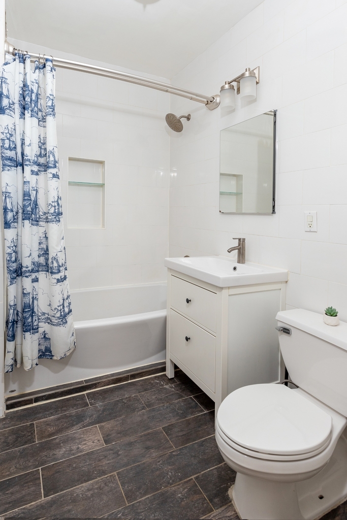 51 West 131st Street - Photo 4