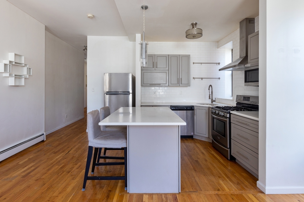 51 West 131st Street - Photo 2