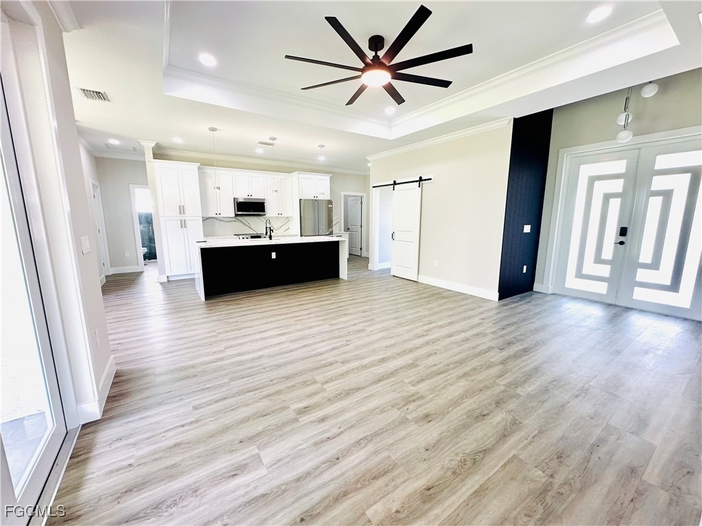 771 Gaylord Avenue S - Photo 4