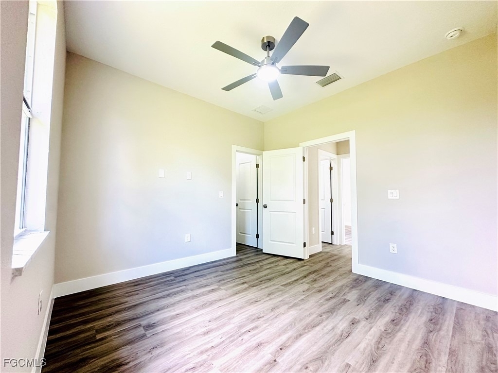 771 Gaylord Avenue S - Photo 16