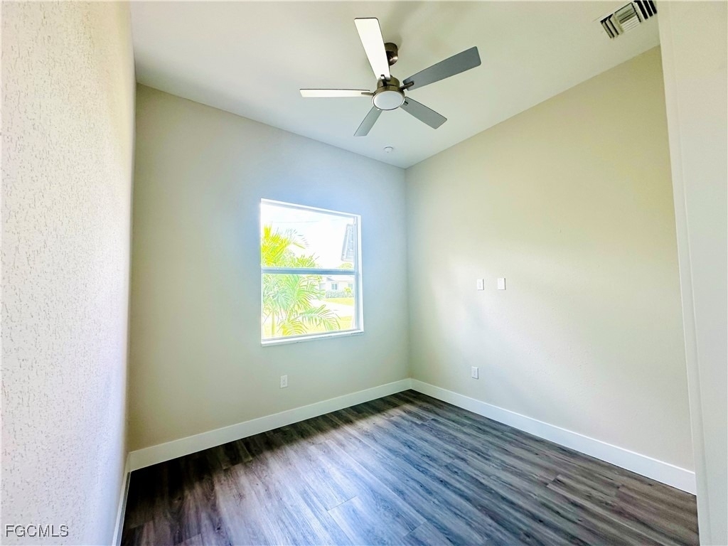 771 Gaylord Avenue S - Photo 7