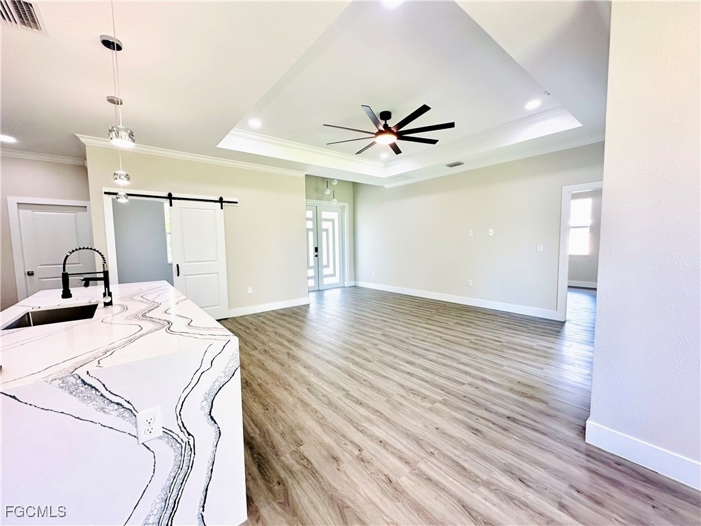 771 Gaylord Avenue S - Photo 8