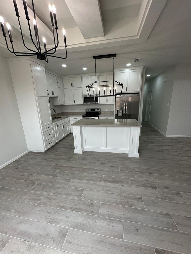 1409 S Xanthia Street - Photo 12