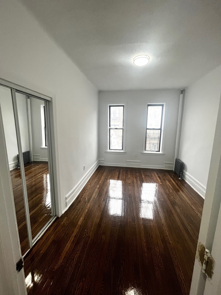 660 West 180th Street - Photo 5