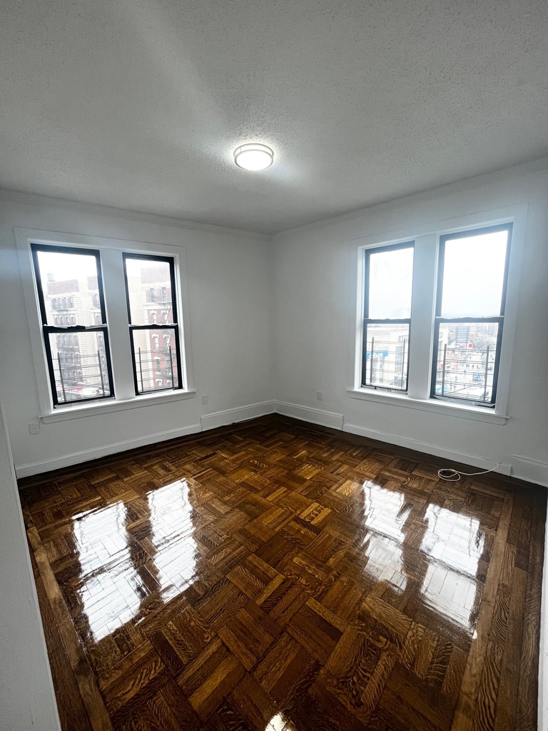660 West 180th Street - Photo 0