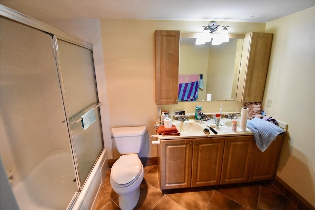 4301 Martinique Circle - Photo 16
