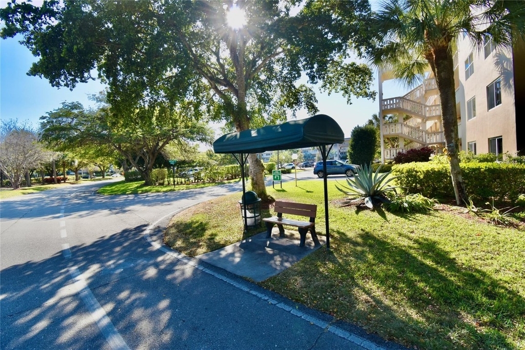 4301 Martinique Circle - Photo 21
