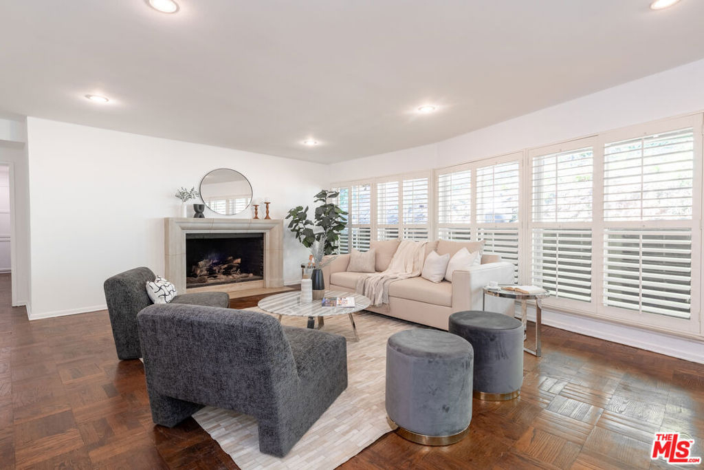 2559 Hutton Drive - Photo 2