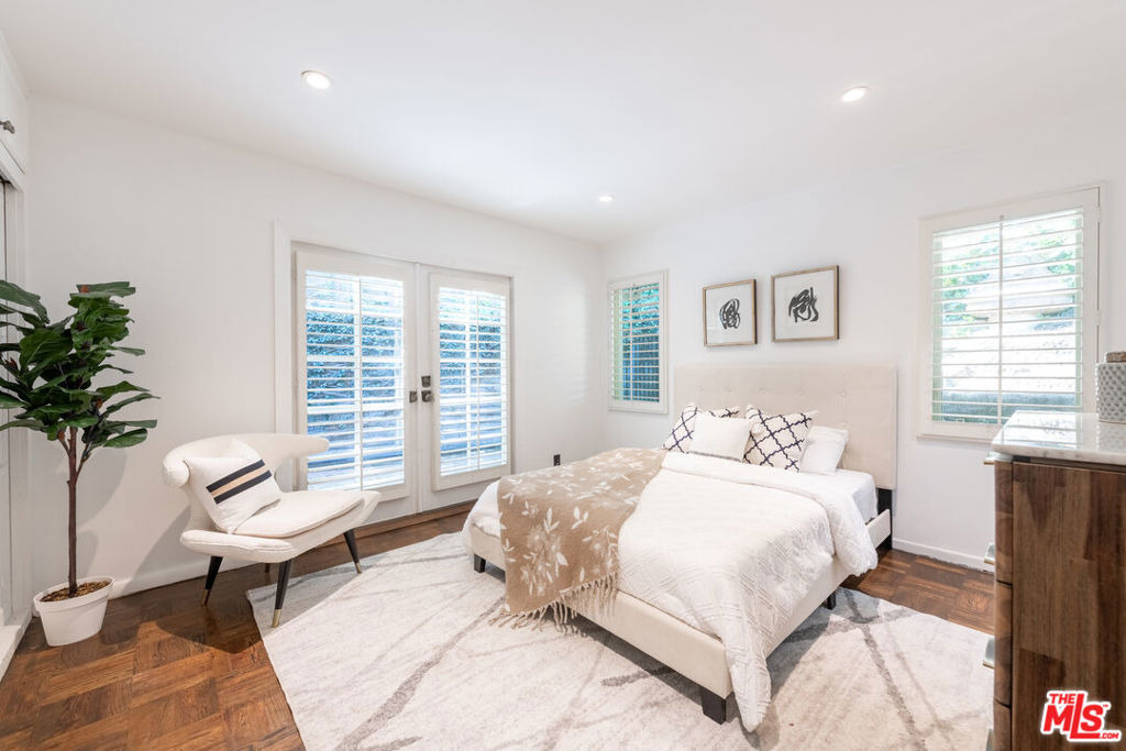 2559 Hutton Drive - Photo 11