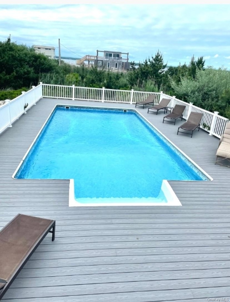 800 Dune Road - Photo 2