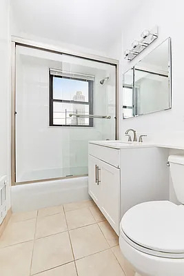 345 E 80th Street - Photo 14