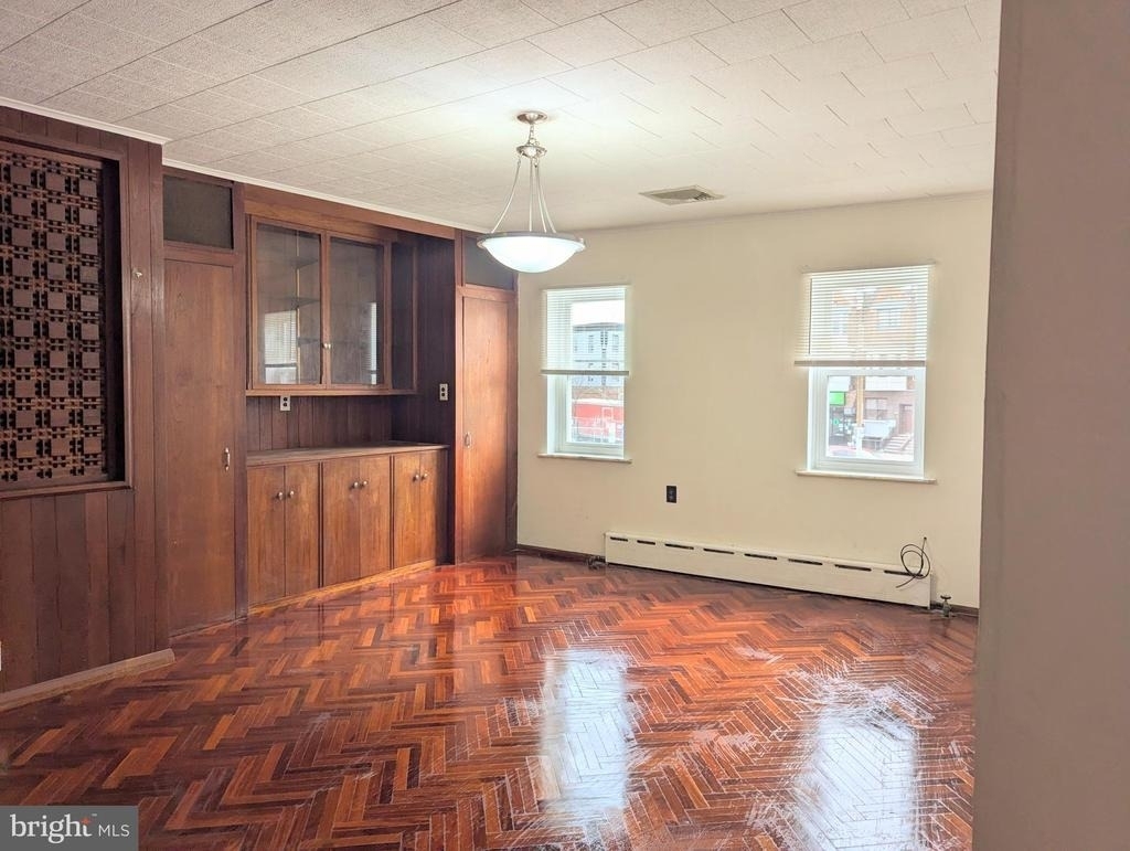 1545 W Passyunk Avenue - Photo 18