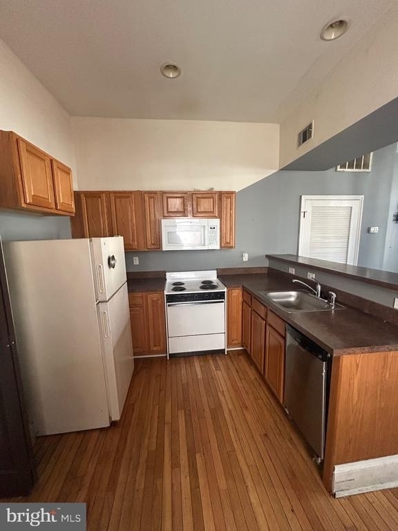 319 W Mulberry Street - Photo 1