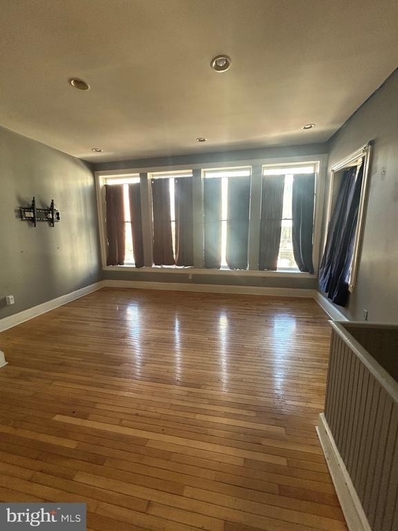 319 W Mulberry Street - Photo 0