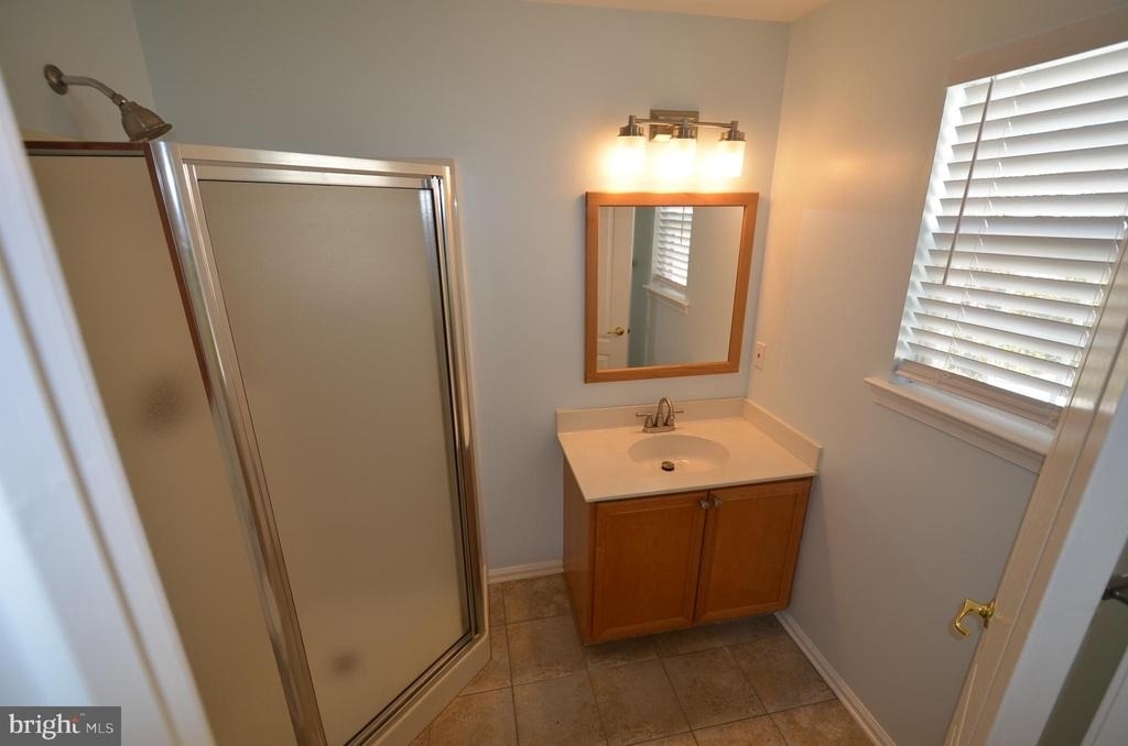 20327 Mallory Court - Photo 14