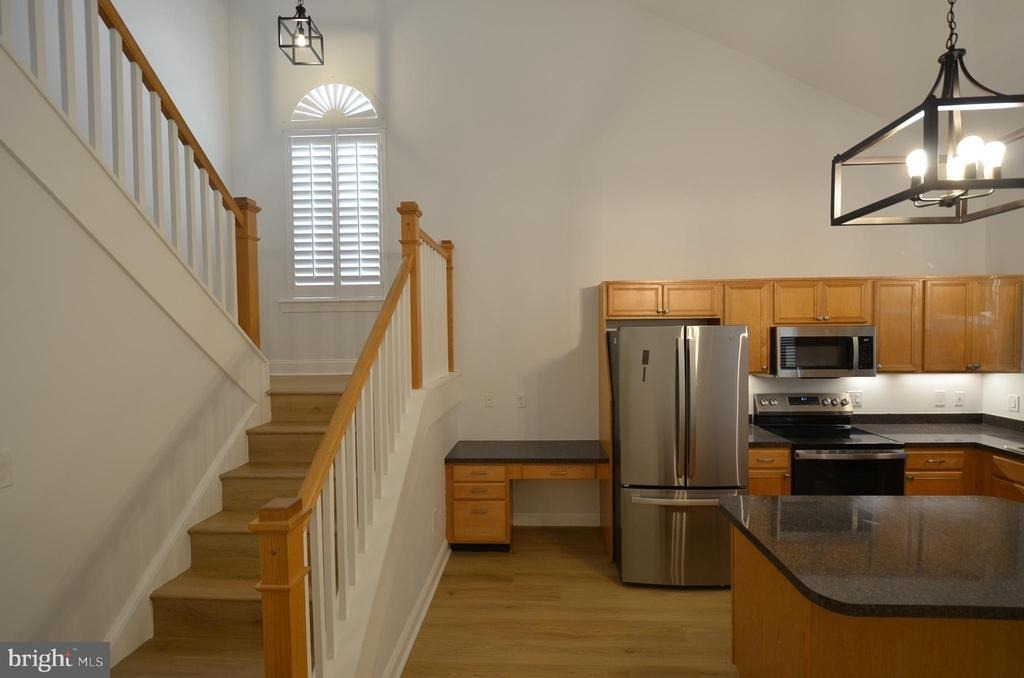 20327 Mallory Court - Photo 3