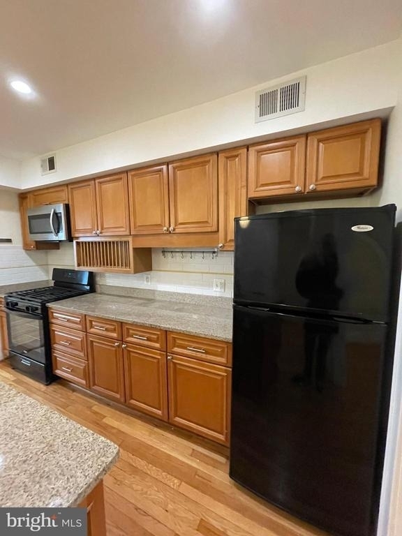 539 24th Street Ne - Photo 12