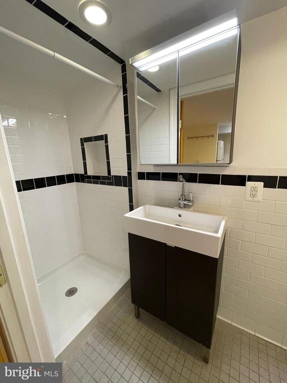 539 24th Street Ne - Photo 31