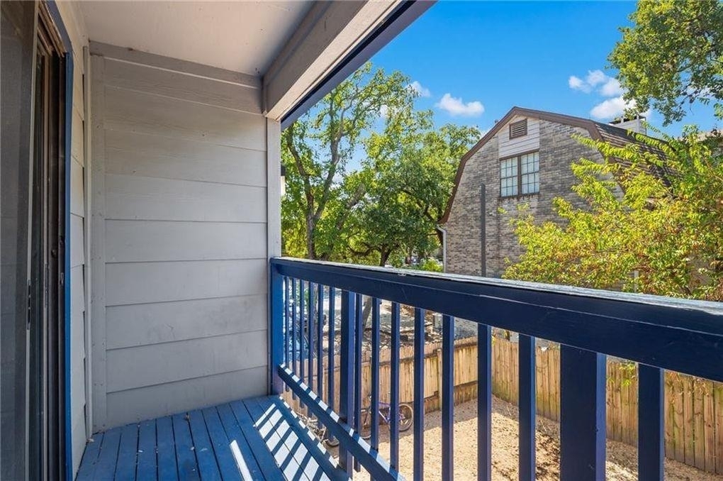 3104 Cedar St - Photo 9