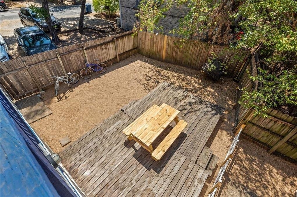 3104 Cedar St - Photo 8