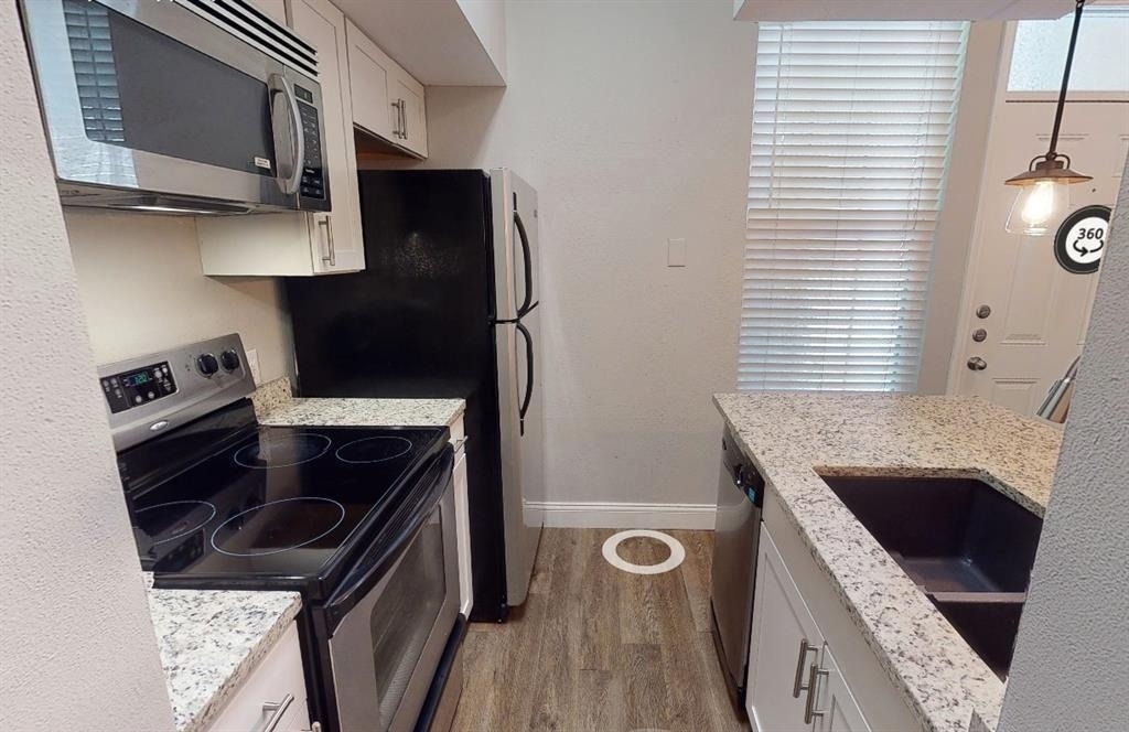 2814 Nueces St - Photo 2