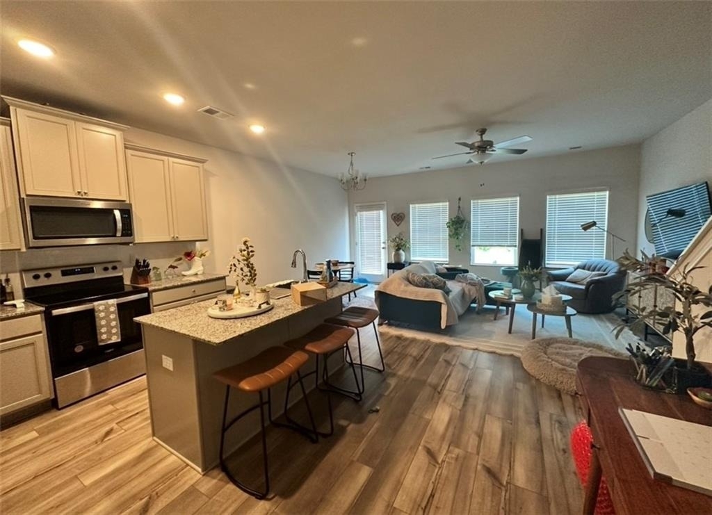 115 Buckingham Lane - Photo 1