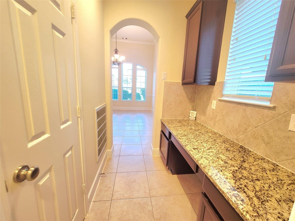 5822 Crawford Hill Lane - Photo 3