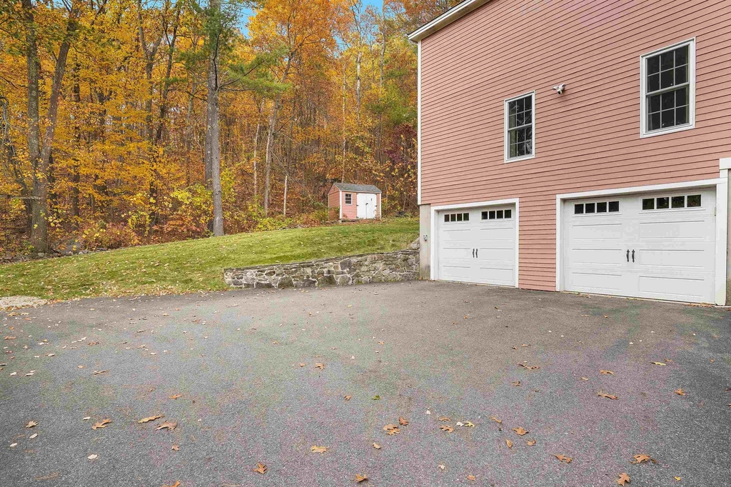 13 Bear Hill - Photo 46