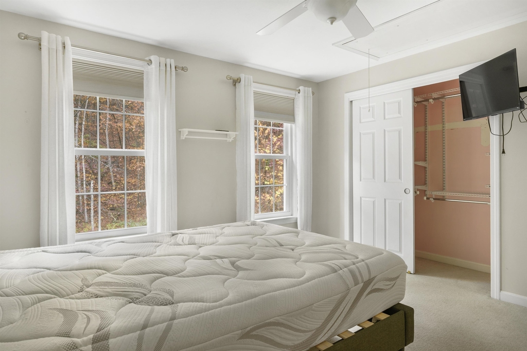 13 Bear Hill - Photo 12