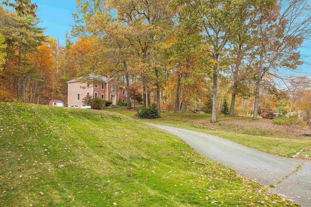 13 Bear Hill - Photo 33