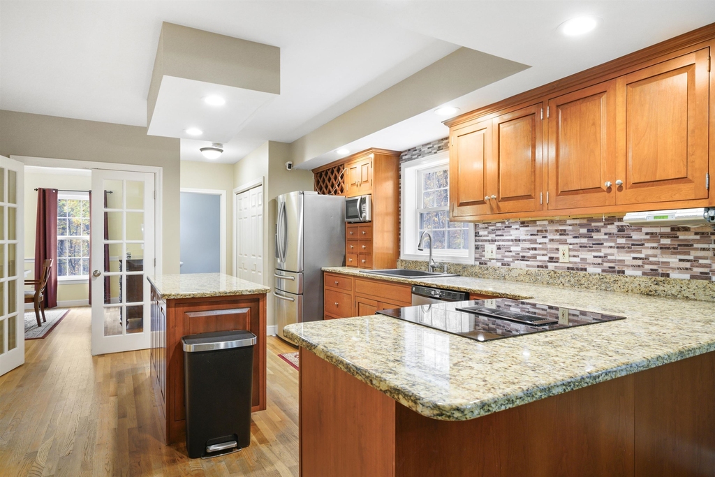 13 Bear Hill - Photo 22