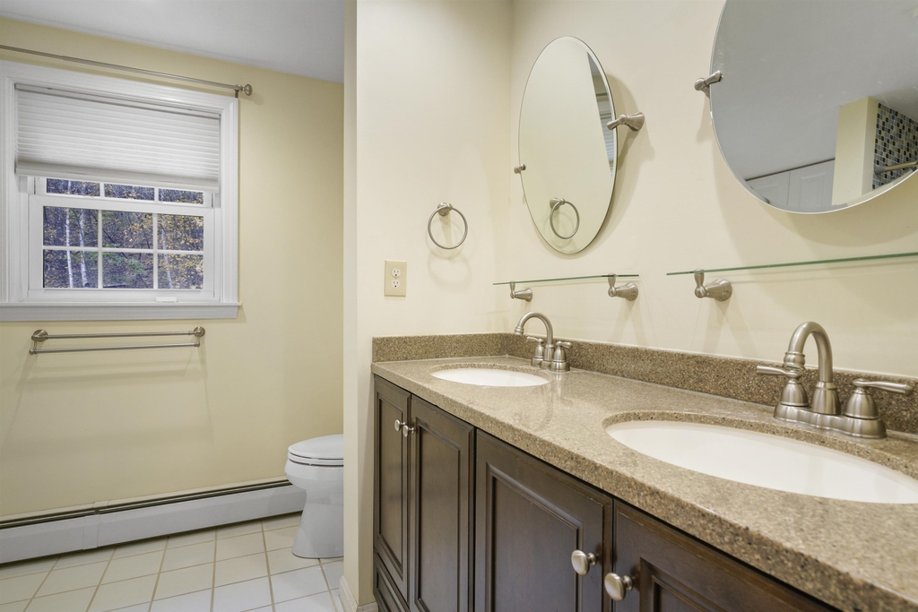 13 Bear Hill - Photo 4