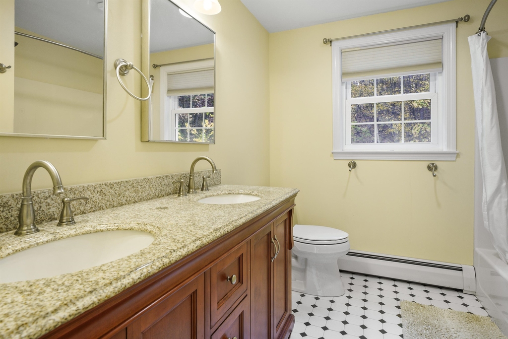 13 Bear Hill - Photo 8