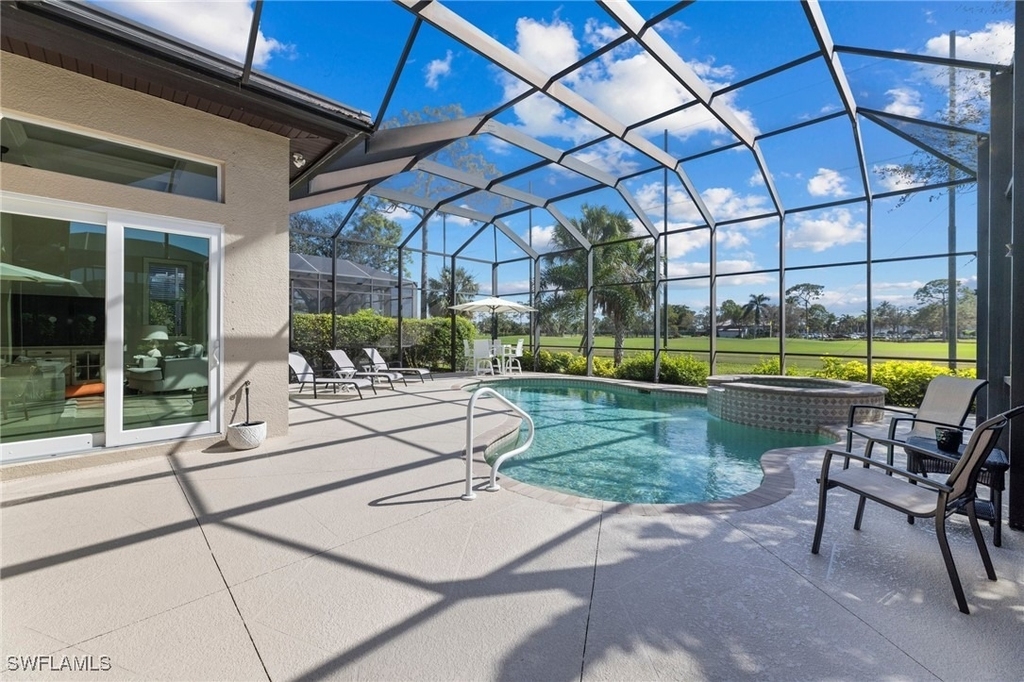 7864 Valencia Court - Photo 8