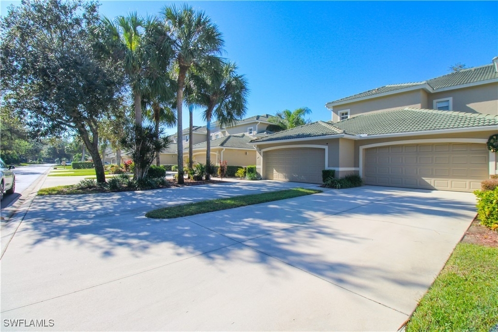 3435 Laurel Greens Lane S - Photo 2