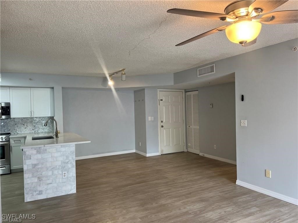 1210 Wildwood Lakes Boulevard - Photo 14