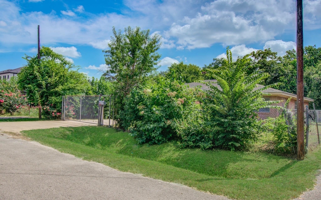 3620 Easy Street - Photo 9