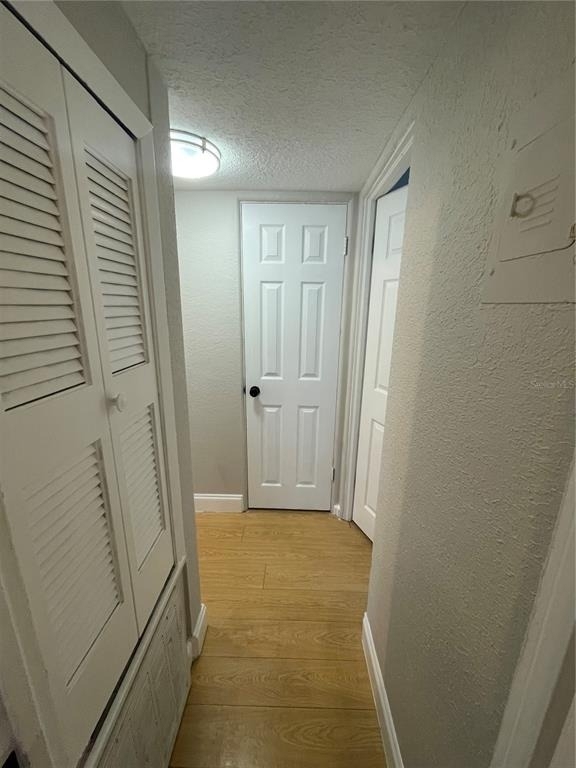 727 1/2 Edgewater Drive - Photo 8