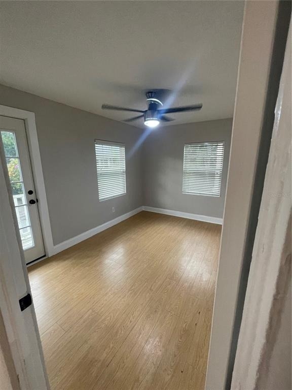 727 1/2 Edgewater Drive - Photo 16