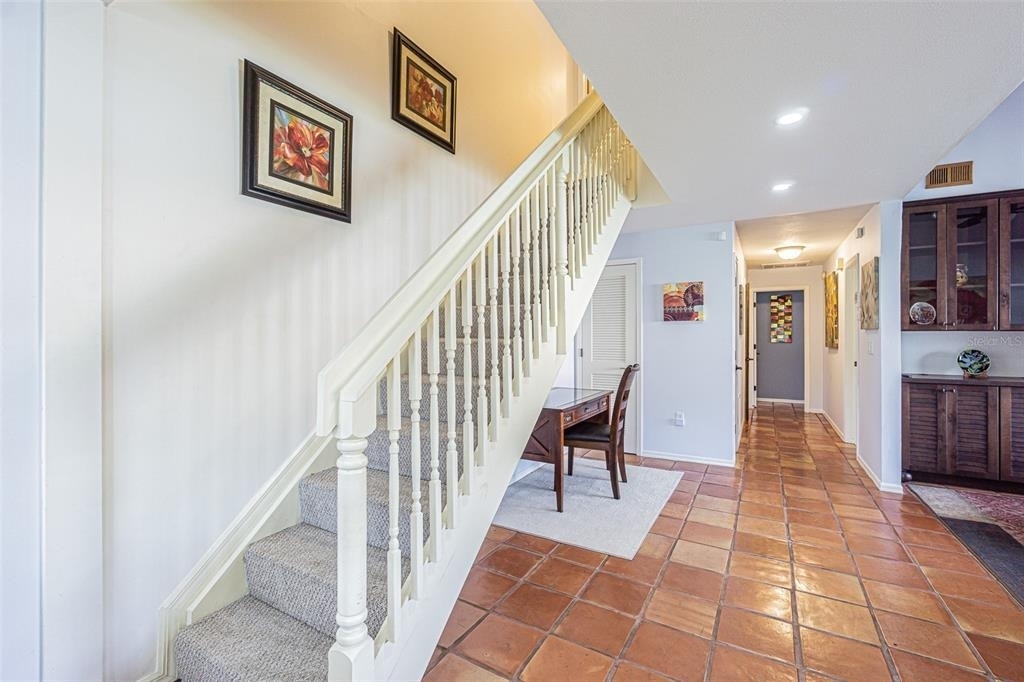 5427 Villa D'este Court - Photo 11
