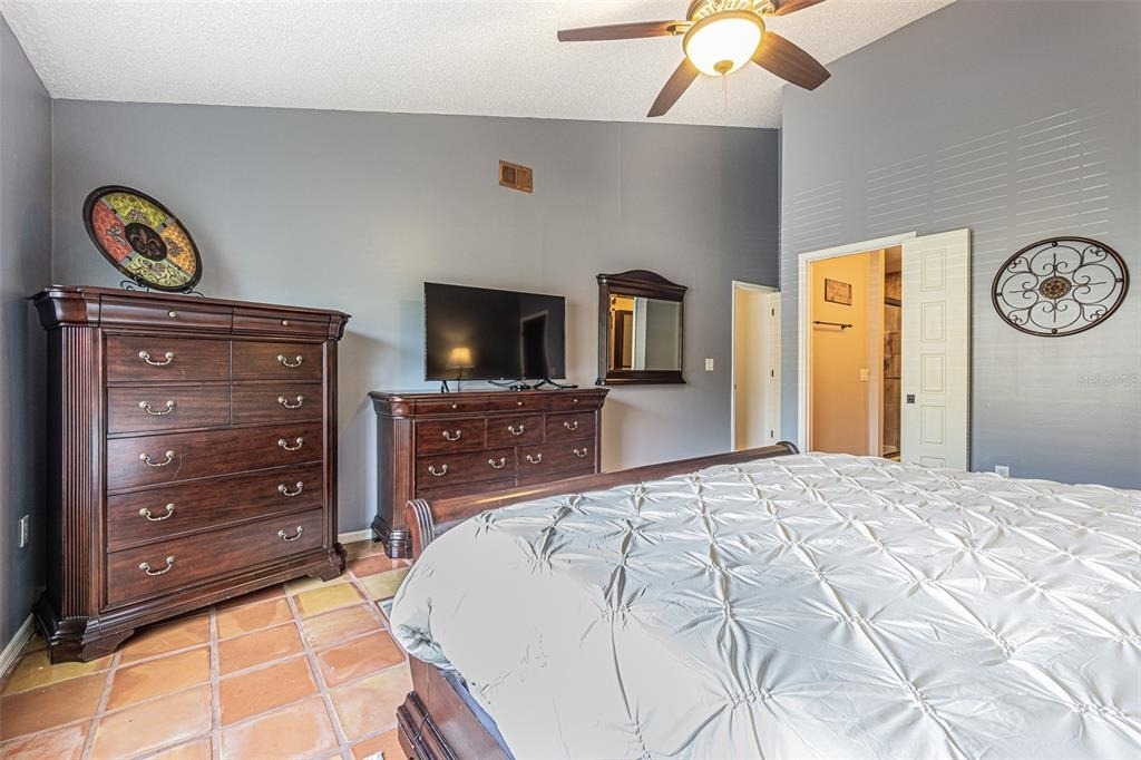 5427 Villa D'este Court - Photo 18
