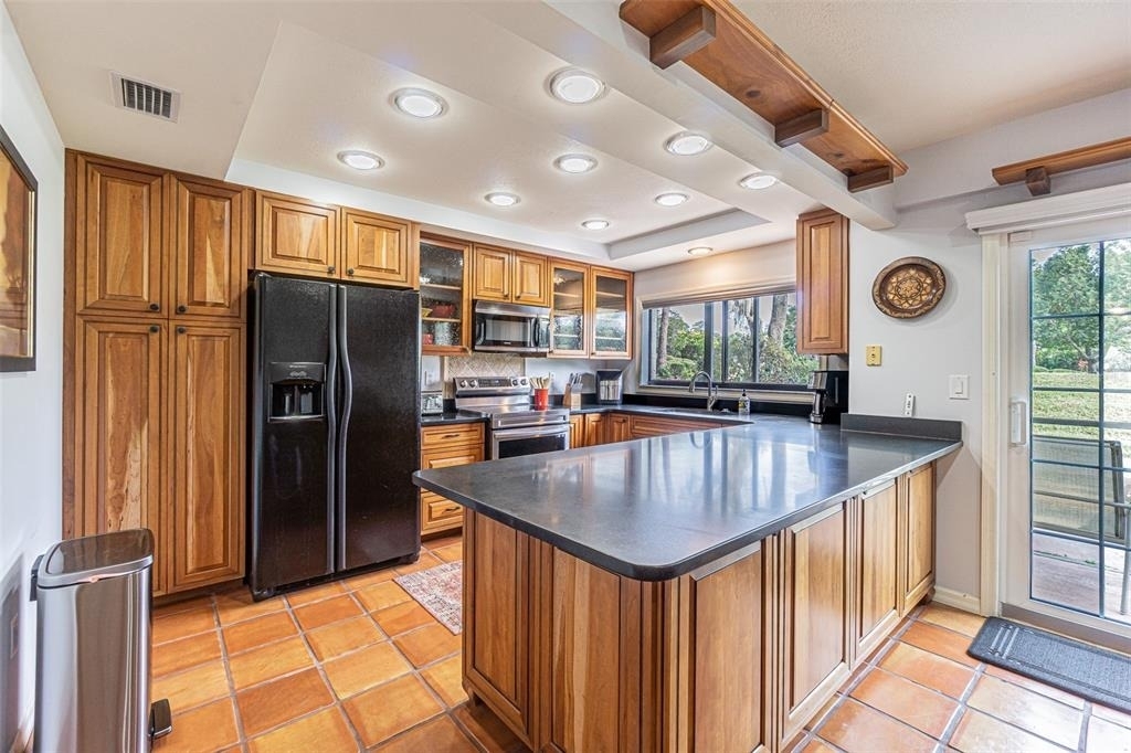 5427 Villa D'este Court - Photo 8